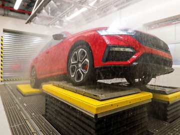 Jak Skoda testuje wodoszczelność samochod&oacute;w?